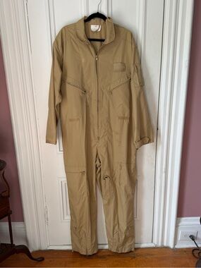 Men’s Rothco XLarge Khaki Flight Suit Zip Front Multi Pocket Long Sleeve